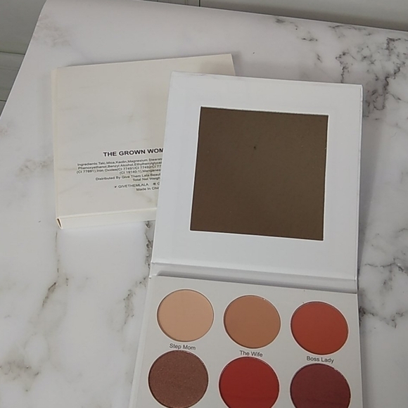 BROWN & Red Eyeshadow Palette The Grown Woman Palette - Give Them Lala Beauty - Picture 3 of 5